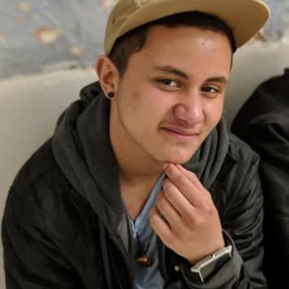 Meet your Posher, Paul - Picture 1 of 1